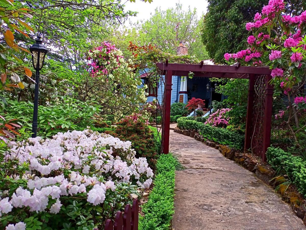Kubba Roonga Guesthouse - Boutique Luxury Spa Retreat & Gardens - Blue Mountains Blackheath Eksteriør bilde