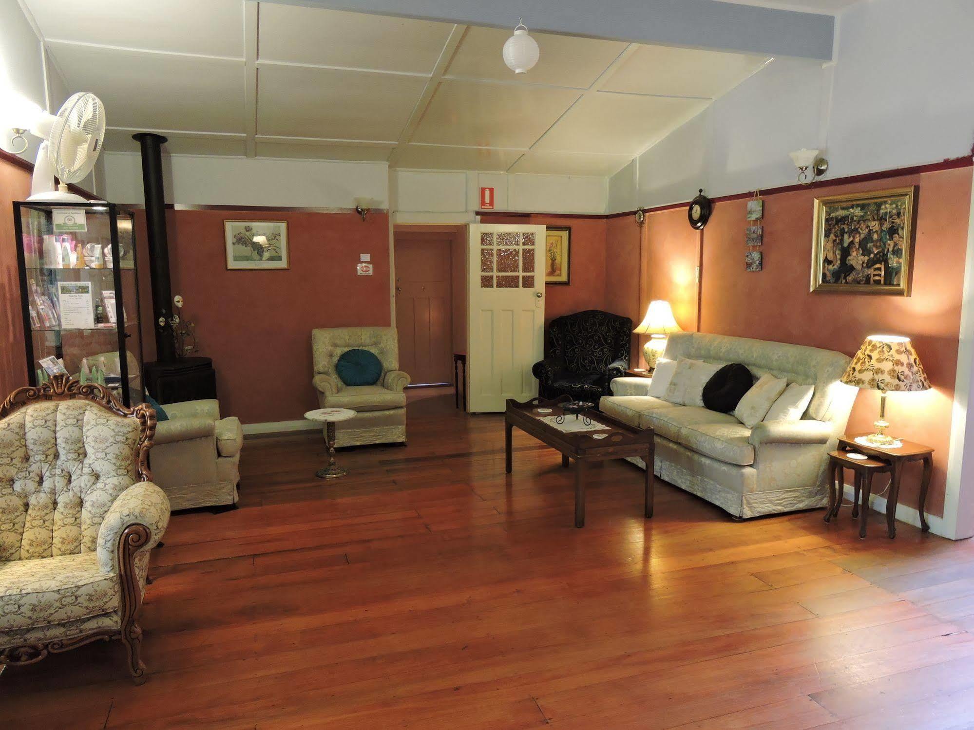 Kubba Roonga Guesthouse - Boutique Luxury Spa Retreat & Gardens - Blue Mountains Blackheath Eksteriør bilde