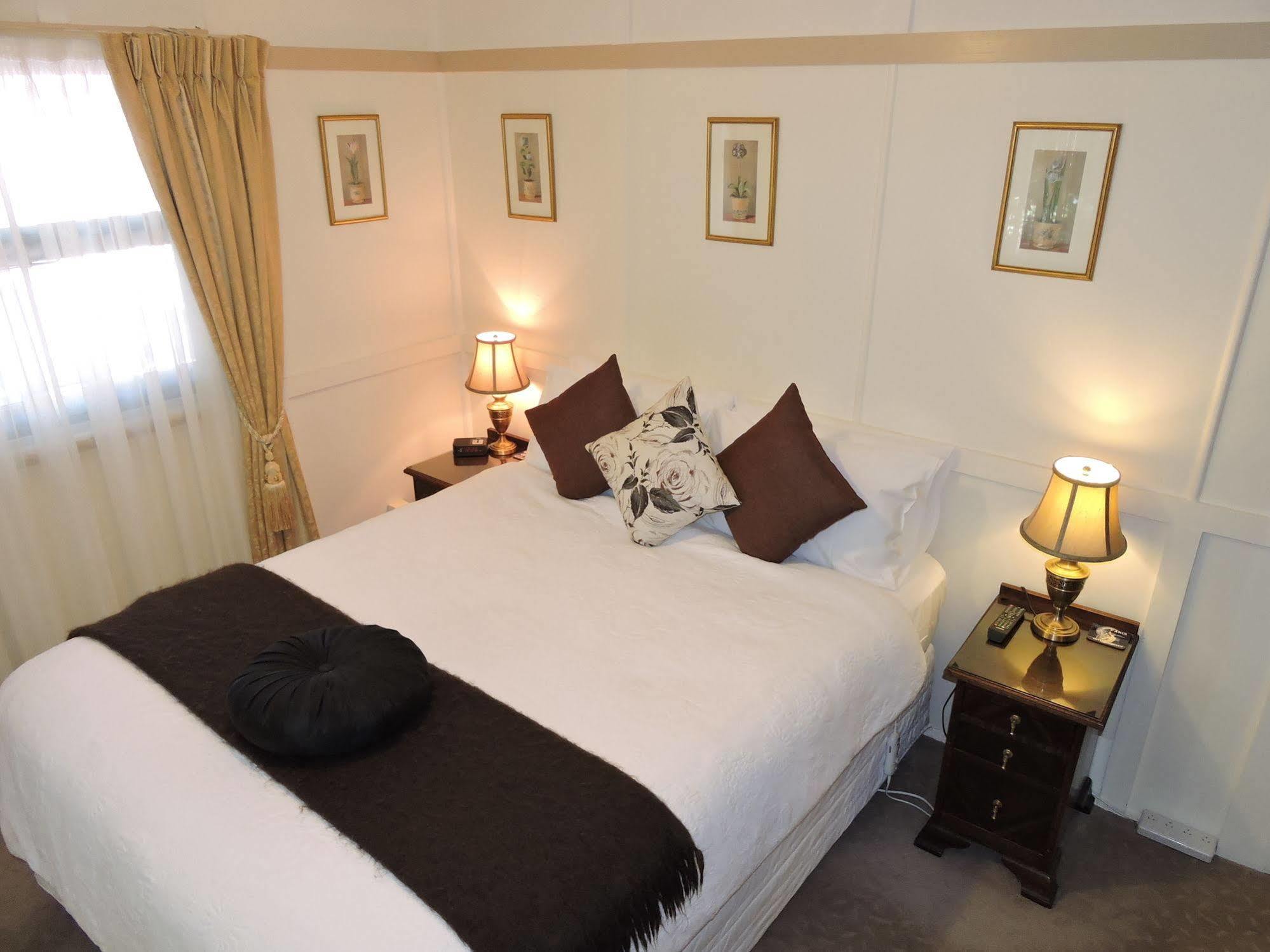 Kubba Roonga Guesthouse - Boutique Luxury Spa Retreat & Gardens - Blue Mountains Blackheath Eksteriør bilde